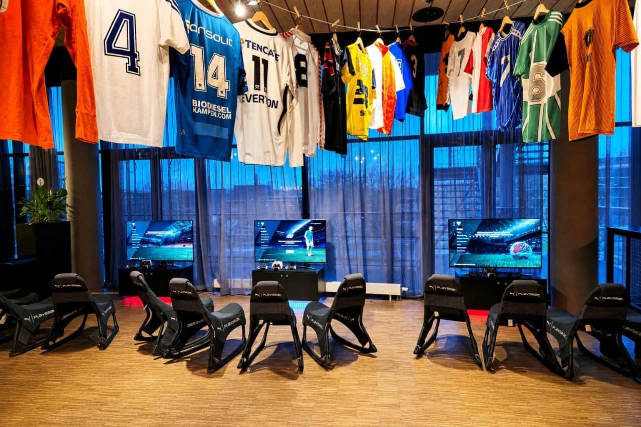 Football Factory in Stadion Galgenwaard